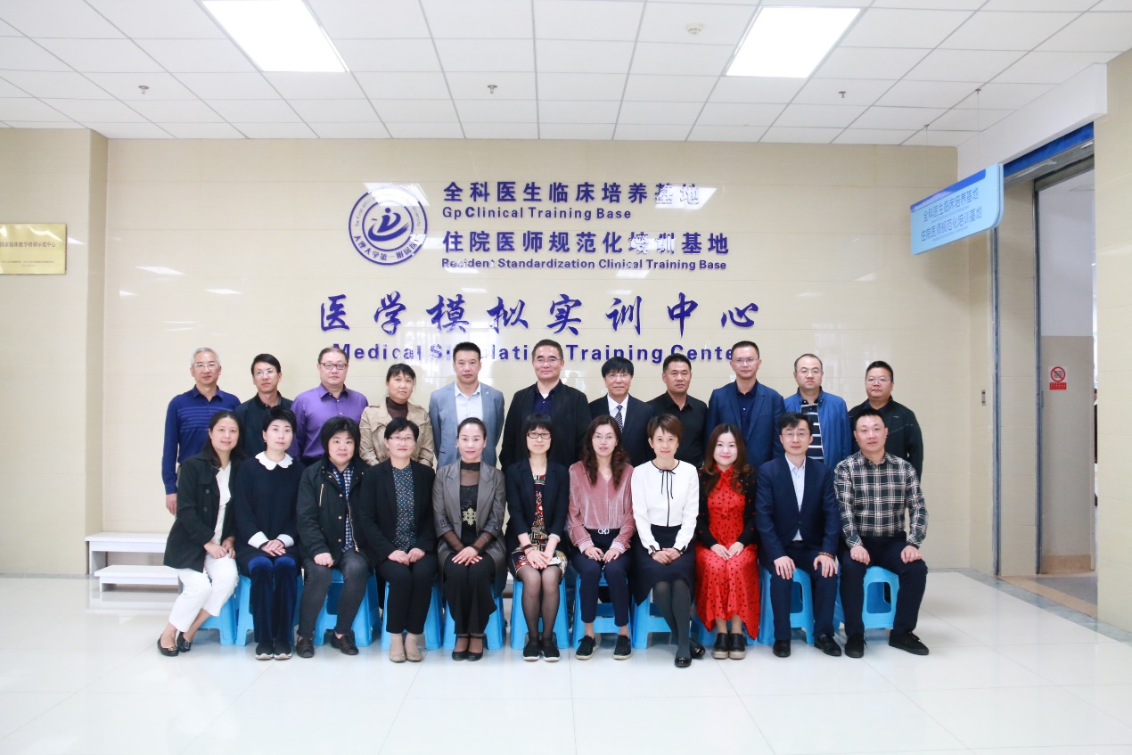 说明: E:\E盘\质控办\交大304am永利集团官网专委会\云南参访\10.12照片\10.12照片\IMG_7834.JPG